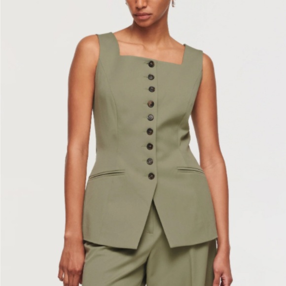 NWT Aligne Monika Waistcoat Sage Green Size US 10 - Picture 1 of 6